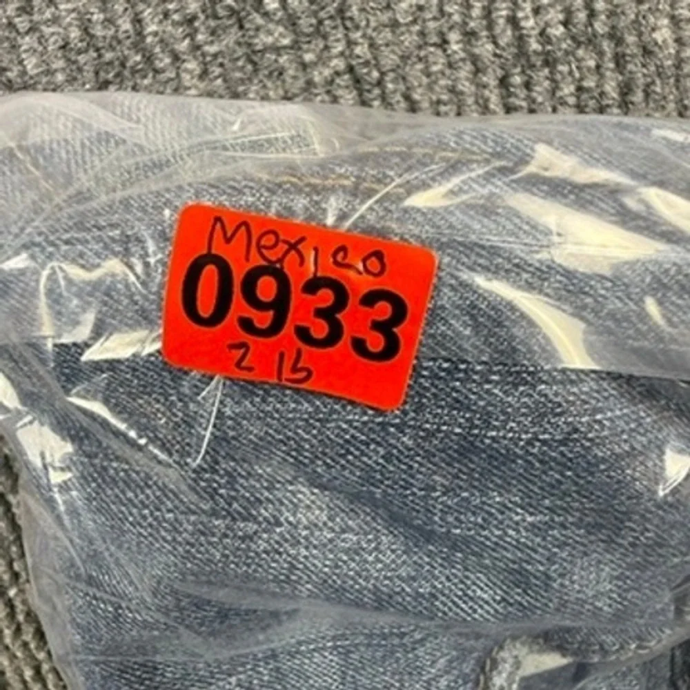 Levis 559 Relaxed Straight Jeans Mens 38x30 Blue Denim Medium Wash 00559-4258